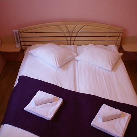 Rafael Hotel Riga Bagian luar foto